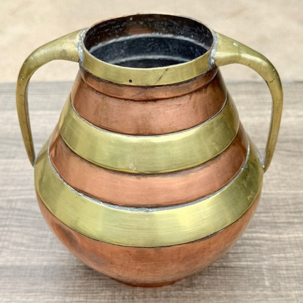 Vintage Hand Hammered Copper Brass Two Handle Vase Jardiniere 7" Made in China - Picture 2 of 7